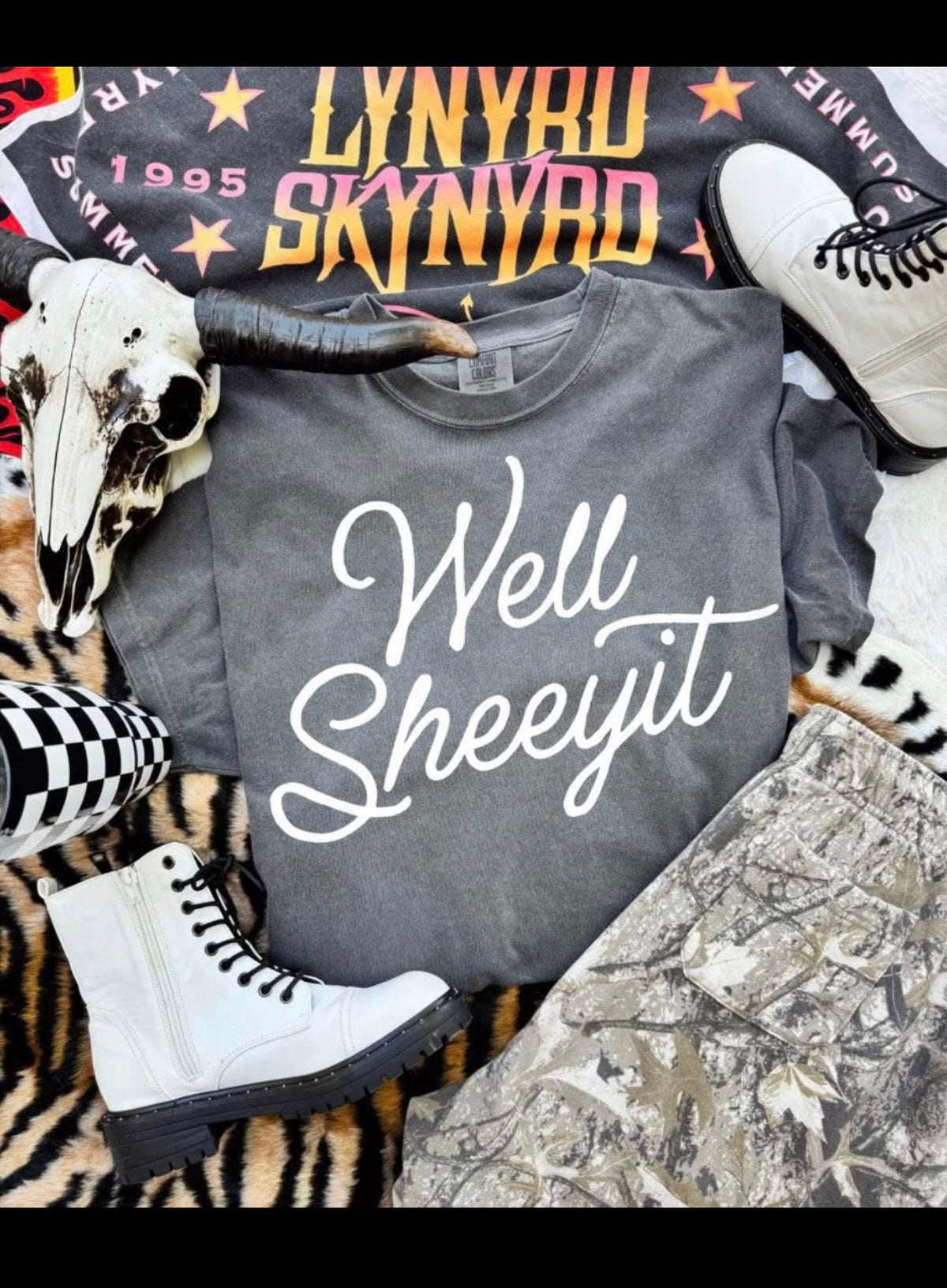 Well Sheeyit Graphic T- Shirt (pepper)